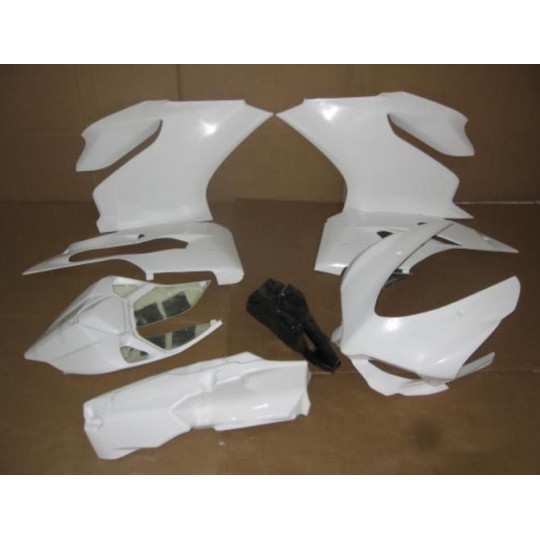 Carénage poly piste conduit air en carbone et récupérateur Acces Composites Ducati 1199 PANIGALE