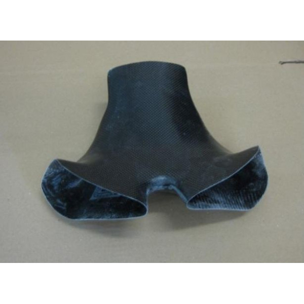 Conduit d'air carbone Access Composites Ducati PANIGALE 1100 V4-S et 1000 V4R 