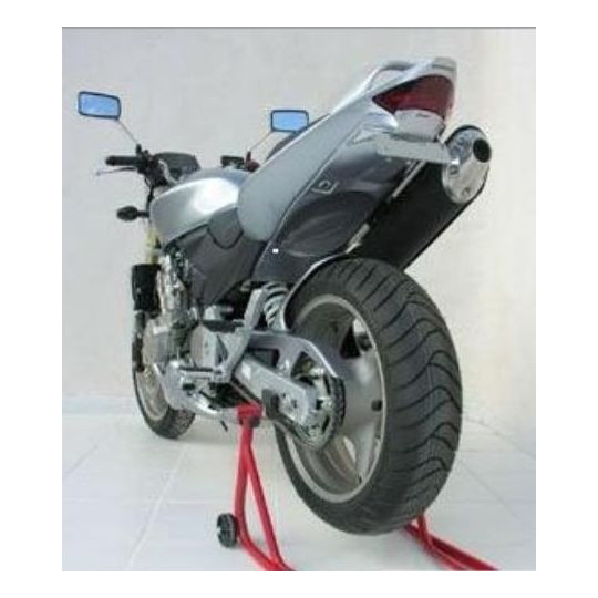 Passage de roue 600 Hornet 03-06 Access Composites Honda CB 600 Hornet 2003-2006 