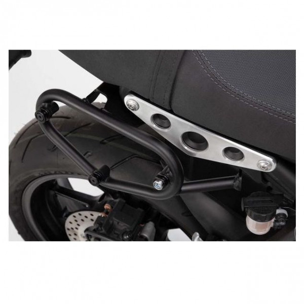 Support latéral SLC Legend Gear SW Motech sacoche LC1/LC2 droit pour XSR 900 -