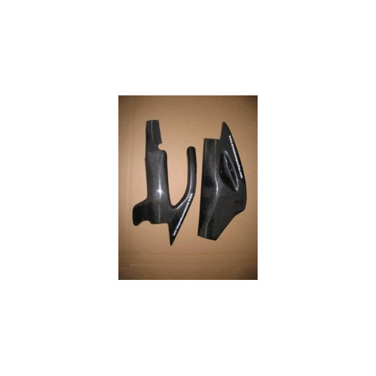 Bras oscillant et protège couronne carbone Access Composites Suzuki GSXR 1000 2007-2008 