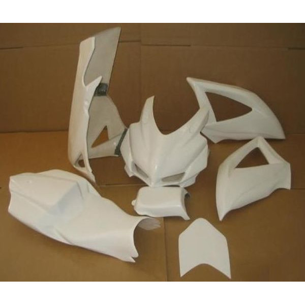 Carénage poly complet Access Composites Suzuki GSXR 600-750 08-10