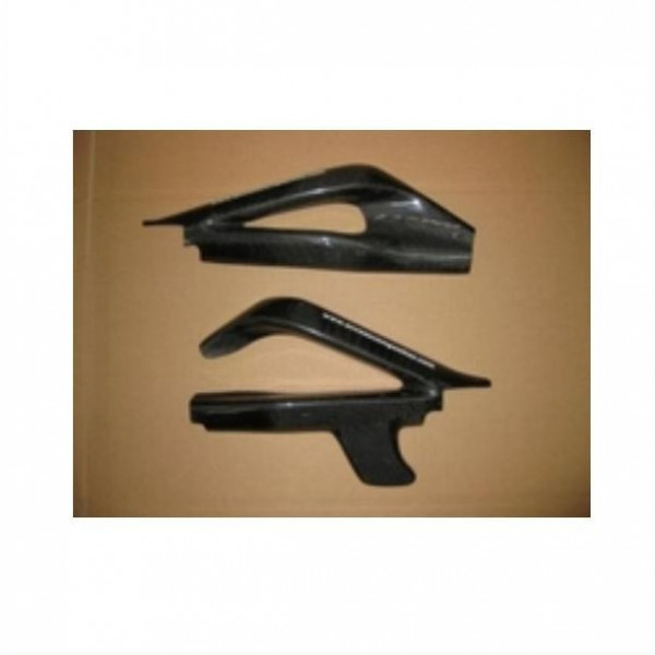 Protection de bras oscillant carbone Access Composites Triumph Daytona 675 et R 2006-2012 