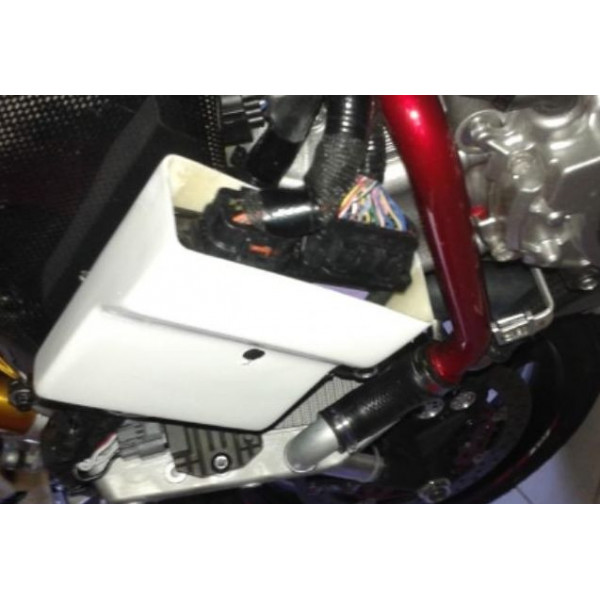 Support boitier CDI Access Composites Yamaha R1 2015-2019 